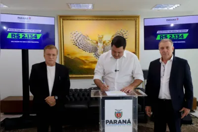 Decreto que estabeleceu os novos valores do piso regional foi assinado na manhã desta segunda-feira (5) pelo governador Ratinho Junior