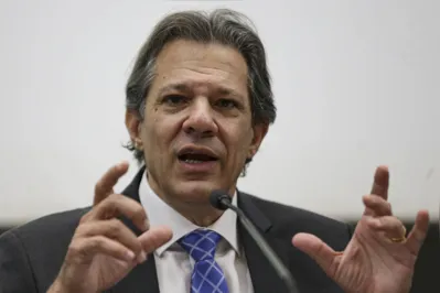 Imagem ilustrativa da imagem Governo apresentará proposta para substituir desoneração, diz Haddad