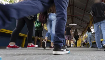O primeiro dia de provas, que abrange testes de linguagens, ciências humanas e redação, está programado para domingo (5)