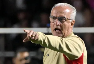 Sao Paulo's head coach Dorival Junior gestures during the Copa Sudamericana quarterfinals second leg football match between Brazil's Sao Paulo and Ecuador's Liga de Quito at the Morumbi stadiumn, in Sao Paulo, Brazil, on August 31, 2023. (Photo by NELSON ALMEIDA / AFP)
