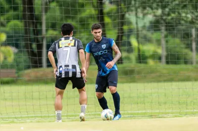 Um dos mais regulares no Campeonato Paranaense, Thiago Ennes é peça importante na lateral do Londrina para a disputa da Série C