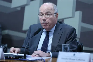 "É lamentável, além de moralmente inaceitável, que uma vez mais o Conselho de Segurança não tenha conseguido estar à altura do seu nobre mandato", disse Vieira