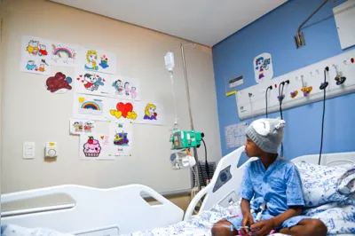 Imagem ilustrativa da imagem Menina percorre 4 mil km para realizar transplante de medula em Curitiba
