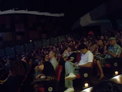 Imagem ilustrativa da imagem 'Meu Nome é Gal' estreia em Londrina com cinema lotado e aplausos