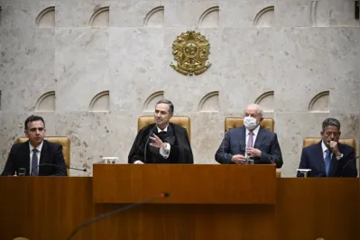 Barroso assume a presidência da Corte Suprema em meio a tensões entre judiciário e legislativo