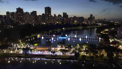 Levando em conta que o investimento da Prefeitura de Londrina na decoração foi da ordem de R$ 4 milhões, a movimentação foi 9,98 vezes maior