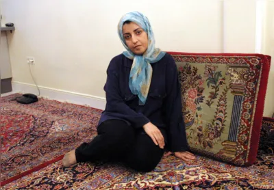 Mohammadi luta há 30 anos pelos direitos das mulheres no país