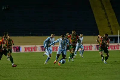 O Londrina disputou 50 jogos em 2023 e teve um aproveitamento de apenas 27%: nove vitórias, 14 empates e 27 derrotas