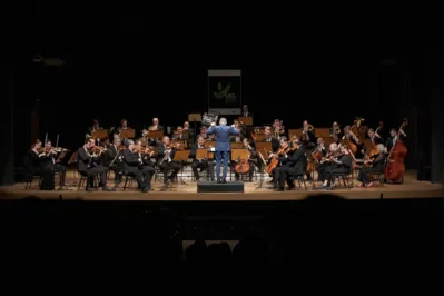 A Osuel, que completa 40 anos em 2024, fecha a Temporada com muita emoção no palco