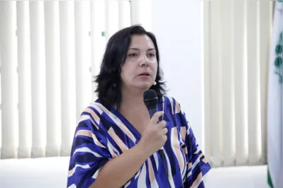 'Penso que seja extremamente necessário tomar medidas para cuidar daqueles que, mesmo em momentos de dor, luto e aflição, ainda não recebem o suporte das nossas instituições e da própria sociedade', diz Flávia Cabral