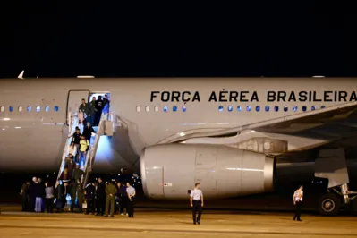 A prioridade do governo no conflito tem sido repatriar com segurança os brasileiros na região