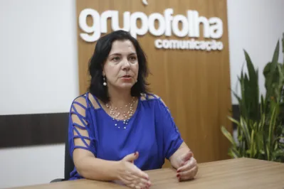 “O que nós temos que fazer hoje é estimular as mulheres para que percebam o momento histórico, [estimular] a participação (na política)”, defende  Flávia Cabral (PP), uma das sete vereadoras de Londrina