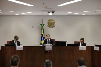 O ministro André Mendonça ressaltou durante a audiência a importância dos acordos de leniência como instrumento de combate à corrupção