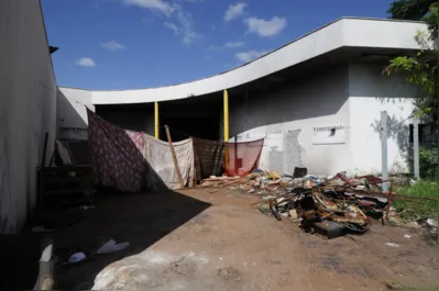 Imagem ilustrativa da imagem Vereador propõe desapropriar imóveis abandonados em Londrina