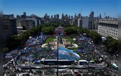 Imagem ilustrativa da imagem A pátria não se vende, grita multidão contra reformas de Javier Milei na Argentina
