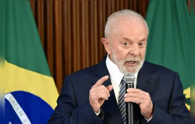 Imagem ilustrativa da imagem Lula assina decreto que reajusta salário mínimo para R$ 1.412