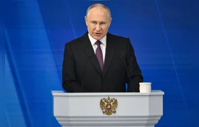 Imagem ilustrativa da imagem Putin diz que Ocidente arrisca guerra nuclear na Ucrânia