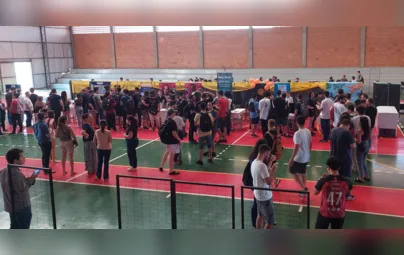 Imagem ilustrativa da imagem UTFPR de Londrina aproxima estudantes e empresas em feira de estágios