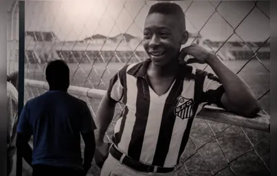 Imagem ilustrativa da imagem Um ano após morte de Edson, mundo segue reverenciando Pelé
