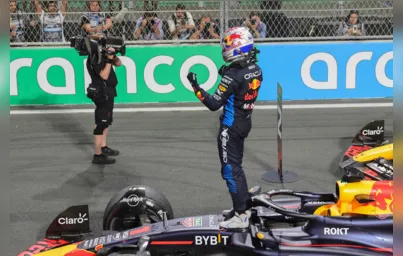 Imagem ilustrativa da imagem Verstappen vence 2ª da temporada e chega a 100 pódios na carreira