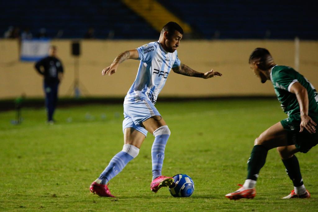 Em jogo sem emoções, Sport empata sem gols com a Tombense pela Série B