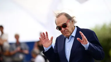 US director Oliver Stone poses during a photocall for the film "Lula" at the 77th edition of the Cannes Film Festival in Cannes, southern France, on May 20, 2024. (Photo by LOIC VENANCE / AFP)