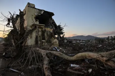 Casa destruída após enchente e, Arroio do Meio, Rio Grande do Sul