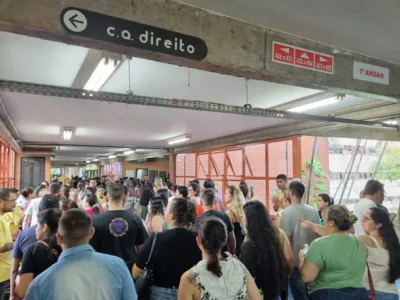 Candidatos que concorrem a vagas de nível superior realizaram as provas pela manhã