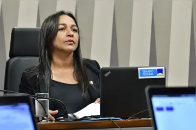 "A gente quer costurar um alinhamento internacional de forma que a gente possa ter uma frente ampla internacional em defesa da democracia”, explicou a senadora Eliziane Gama (PSD-MA), integrante da comitiva brasileira
