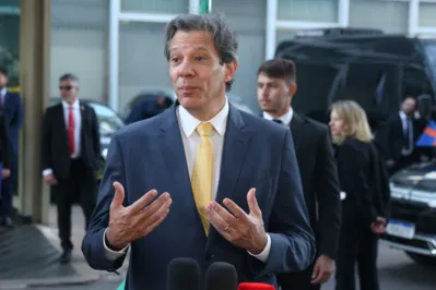 Sinalização do ministro Haddad ao comando do Senado ocorre depois de o governo ter entrado com uma ação no STF contra a desoneração das empresas e prefeituras