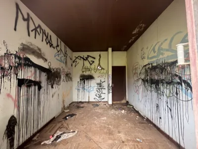 Imagem ilustrativa da imagem Quase 50% dos imóveis abandonados em Londrina estão na área central