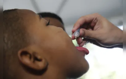 Imagem ilustrativa da imagem Brasil reduz taxa de crianças sem vacina contra pólio em 2023