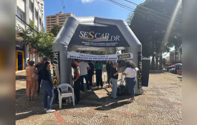 Imagem ilustrativa da imagem Sescap Londrina tira dúvidas de contribuintes sobre IR no Calçadão