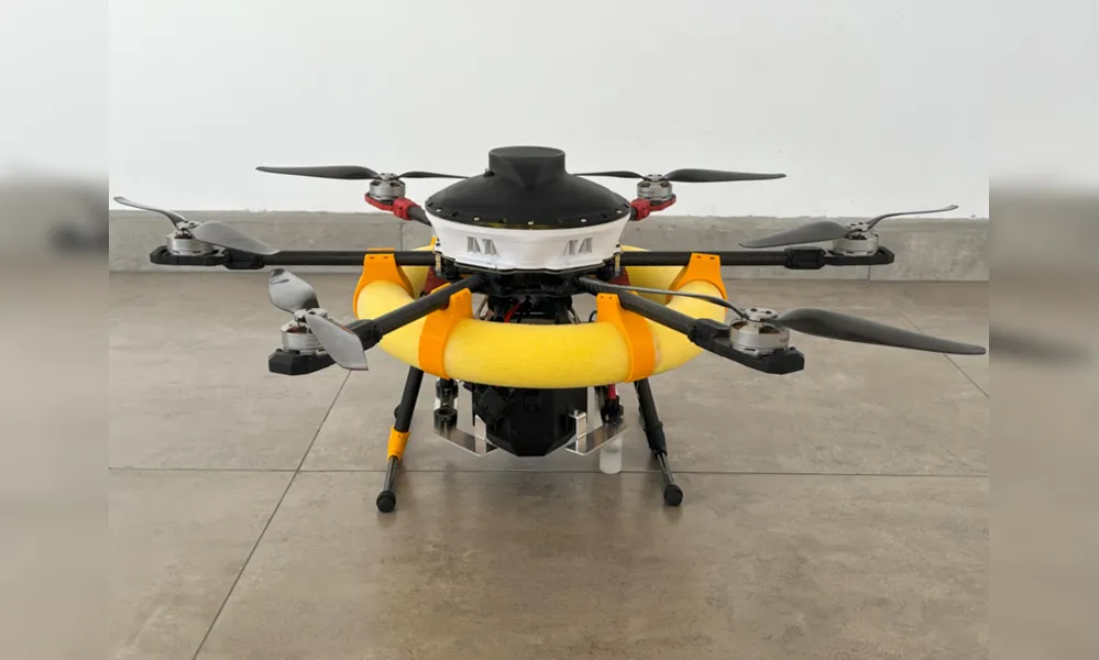 Imagem ilustrativa da imagem Drone desenvolvido pela UTFPR para monitorar rios recebe carta patente