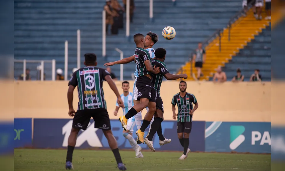 Em 2024, Londrina e Maringá também jogaram no estádio do Café e o Tubarão venceu o rival por 3 a 1