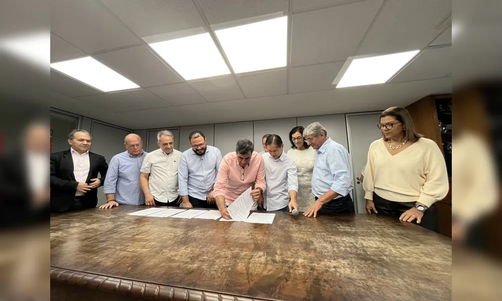 Imagem ilustrativa da imagem Prefeito sanciona leis complementares do Plano Diretor