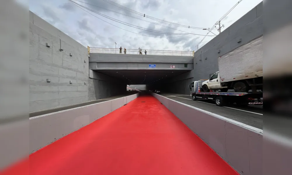 Imagem ilustrativa da imagem Trincheira da Leste-Oeste é inaugurada após um ano e cinco meses de atraso