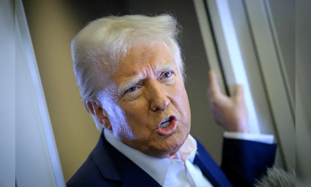 Após divulgar a ideia de Donald Trump divulgar a ideia de "limpar Gaza", o ministro  israelense  das Finanças Bezalel Smotrich chamou a proposta de "grande ideia"
