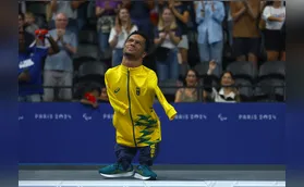 Gabrielzinho vence os 200m livre e conquista terceiro ouro