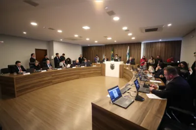 Projeto que permite retorno de cartórios distritais em Londrina foi aprovado após passar pela CCJ e por duas votações nesta segunda-feira