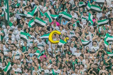 Torcida tem lotado o Willie Davids e viu o time conseguir o inédito acesso para a Série C