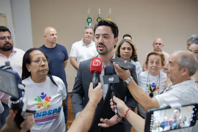 Imagem ilustrativa da imagem Apucarana define em 5,5% reajuste dos servidores municipais