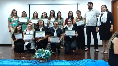Imagem ilustrativa da imagem Apucarana realiza formatura de curso de formação em Libras