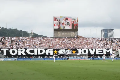 Imagem ilustrativa da imagem Campeão da Série B, Santos perde em casa para o CRB