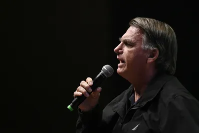 O processo contra Jair Bolsonaro será julgado pelos ministros Alexandre Moraes, Cármen Lúcia, Cristiano Zanin, Flávio Dino e Luiz Fux, integrantes da Primeira Turma do STF