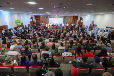 Convenção do MDB contou com a presença do presidente estadual do MDB, Anibelli Neto, e o deputado federal Sergio Souza (MDB), além dos presidentes dos diretórios locais do PSB