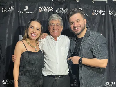Imagem ilustrativa da imagem Com os filhos Mariana e Mateus