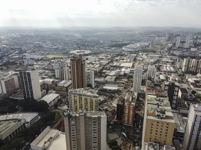 Imagem ilustrativa da imagem Confira o que abre e fecha em Londrina no feriado de sexta-feira