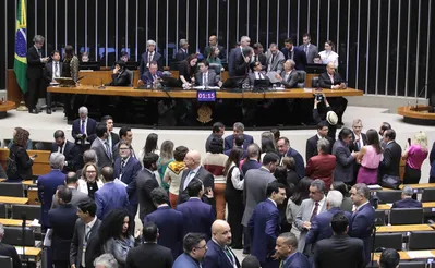 Imagem ilustrativa da imagem Congresso aprova LDO 2025 com déficit zero no orçamento