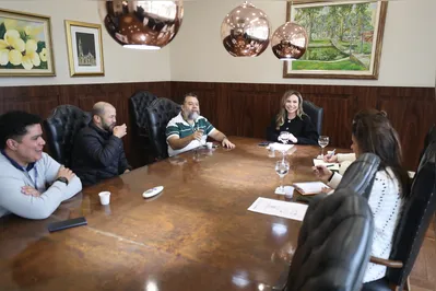 Reunião do Conselho de Ações Solidárias e Voluntariado da Assembleia Legislativa do Paraná
